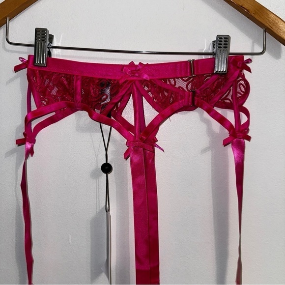 NWT For Love & Lemons Soutache Lace Garter Belt in Hot Pink size XS - Picture 5 of 9
